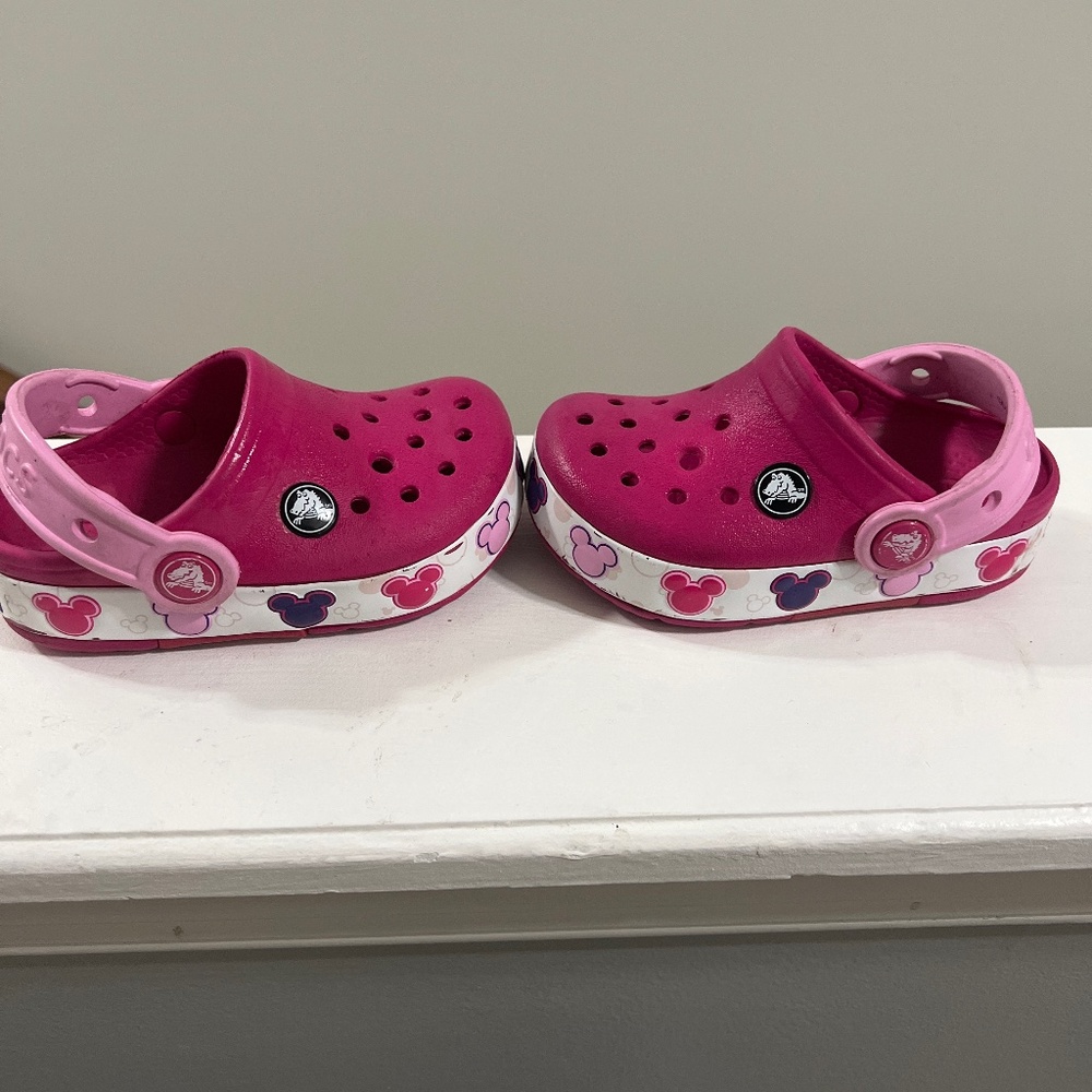 Crocs